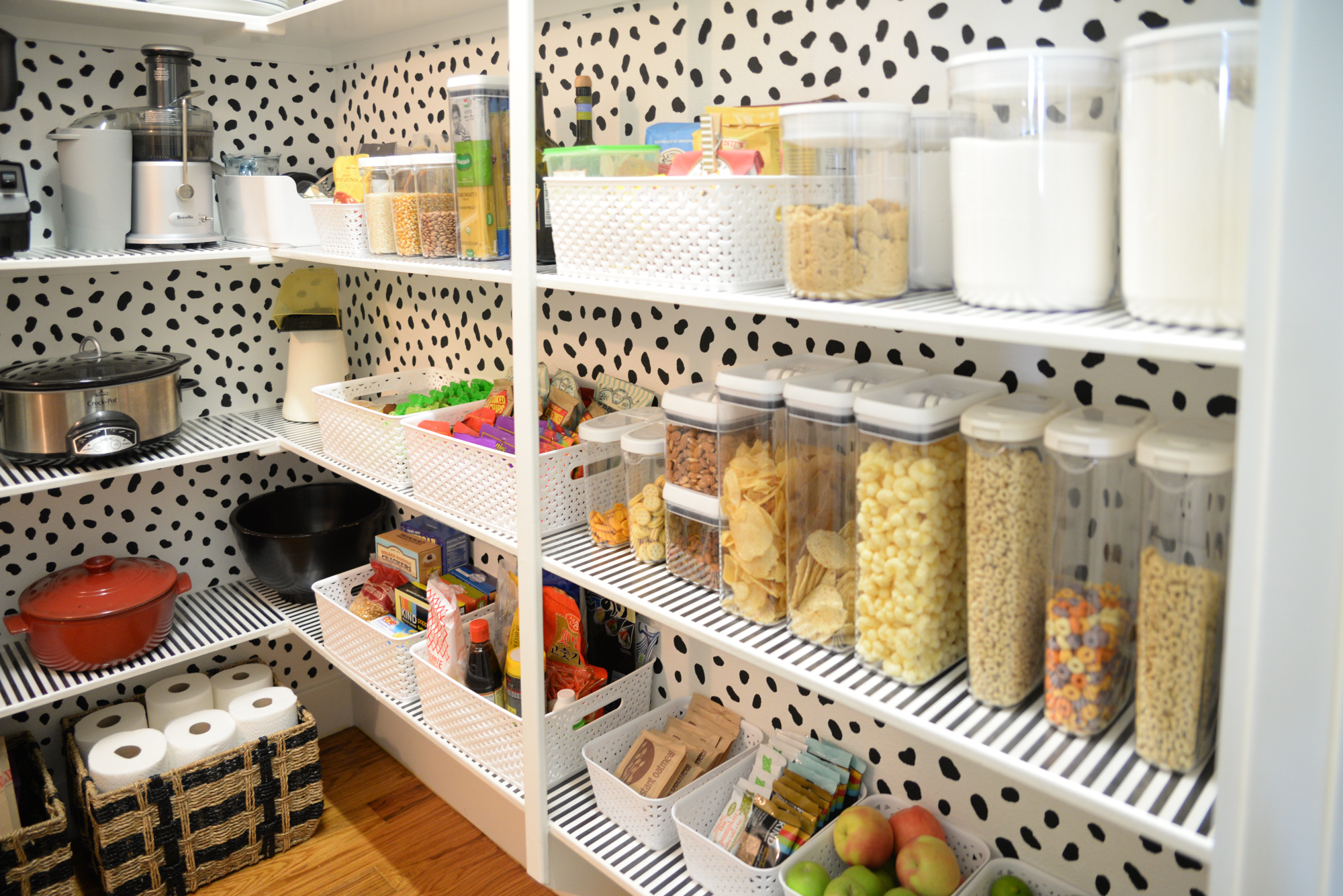 Kitchen cabinet organization ideas - NewlyWoodwards